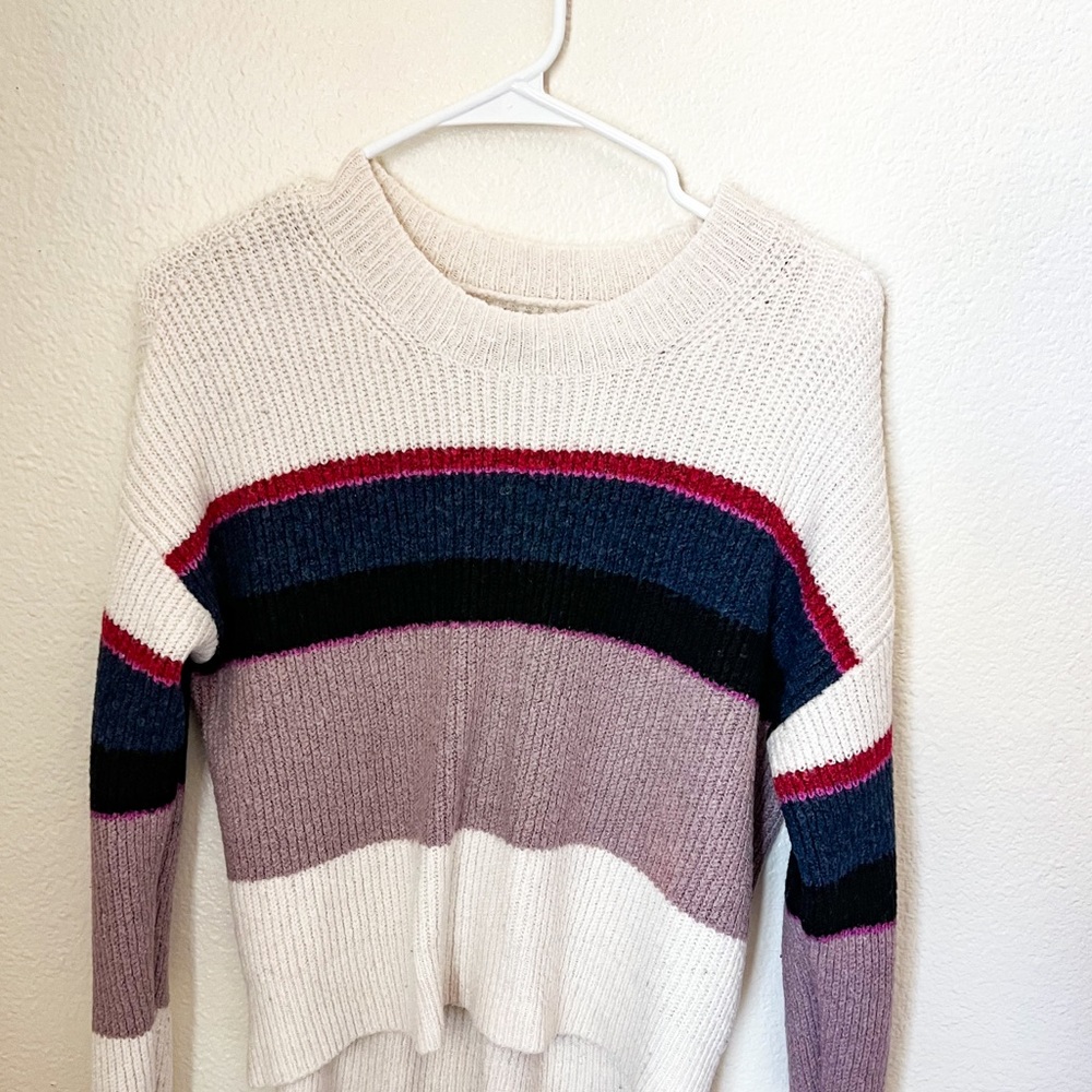 NWOT Semi cropped American Eagle Sweater